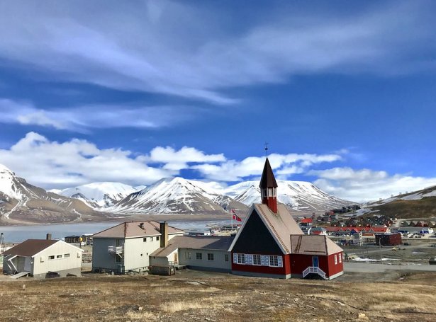 Longyearbyen, Svalbard (Mynd: Visualhunt)