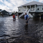 Myndir: Sally herjar í Alabama og Florida