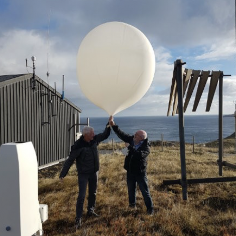 Góðar tríggjar milliónir til føroyska veðurtænastu