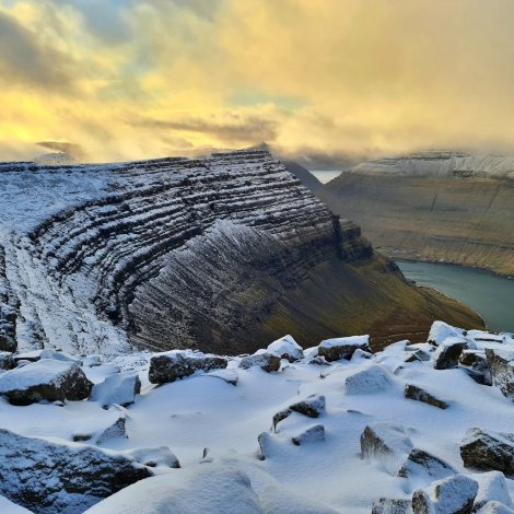 Myndir: Depilsknúkur, Lokki og norðanfyri Lokkaskarð