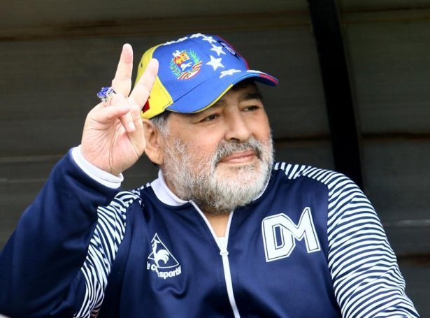 Diego Maradona andaðist 25. november 2020, 60 ára gamal (Mynd: EPA)