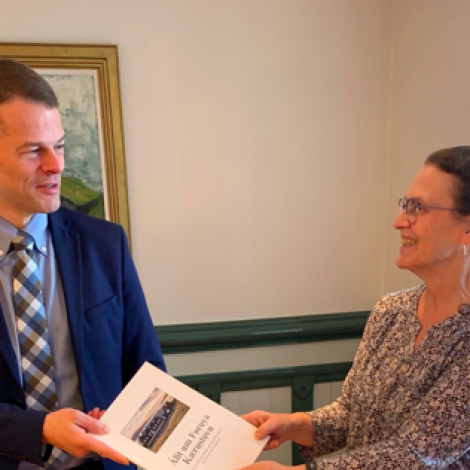 Løgmaður fingið handað álit um Kærustovnin
