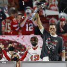 Nú 44-ára gamli Tom Brady jagstrar sín áttanda Super Bowl-ring (Mynd: EPA)