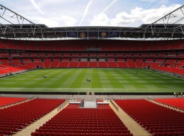 Wembley - verður karmur um EM-finaluna í summar - møguliga eisini HM finaluna í 2030 (Mynd: bbc.com)