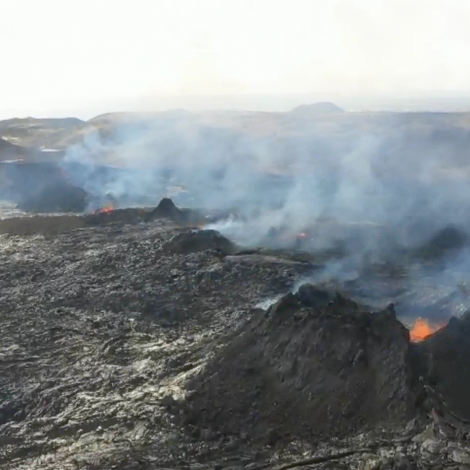 Video: Enn fleiri op á Reykjanesi í morgun