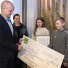 Myndir: Lærarafelagið aðalfund og handað veðurlagsvirðisløn