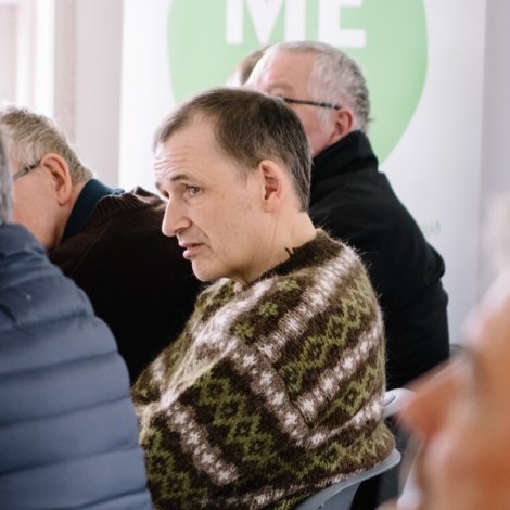 Korona havt neiligar avleiðingar fyri bíðitíðina hjá fólki við parkinson