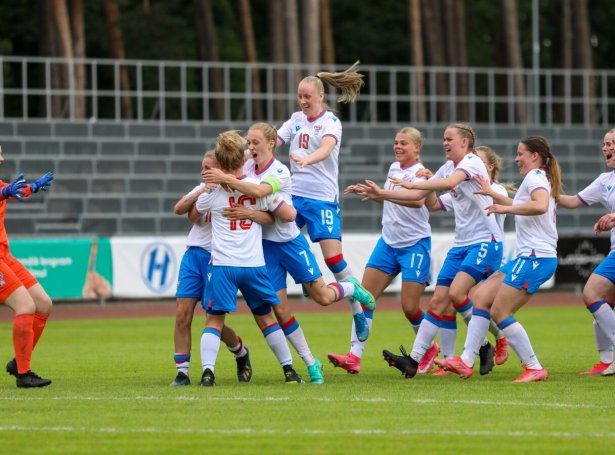 Føroysku kvinnurnar skulu royna at vinan Baltic Cup (Mynd: FSF/Bjarni Enghamar)