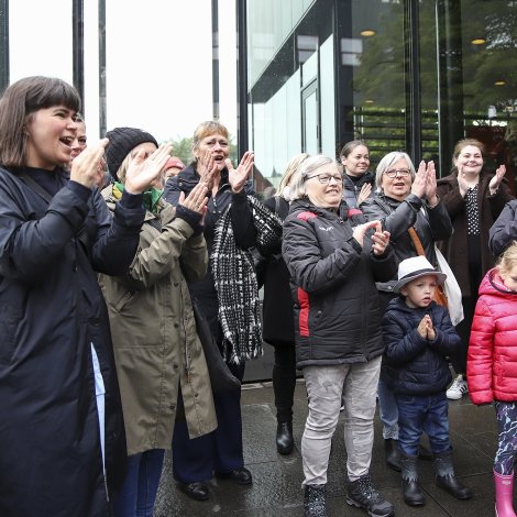 Stórt mótmælistiltak á Vaglinum í dag