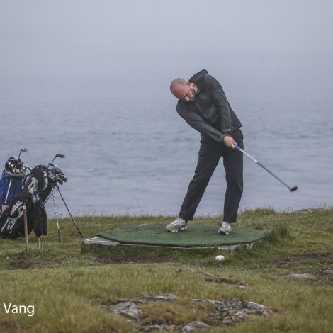 Golf kapping verður leygardagin