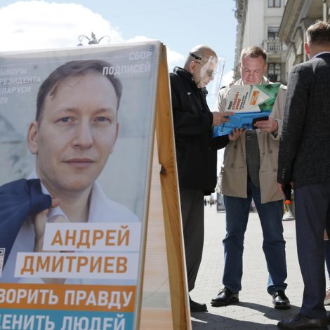 Hvítarussland: Fyrrverandi forsetavalevni handtikin