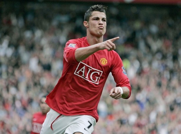 Cristiano Ronaldo spældi fyri United frá 2003 til 2009. Myndin er frá 2007 (Mynd: EPA)