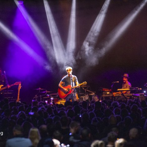 Myndir: James Blunt á Hálsi