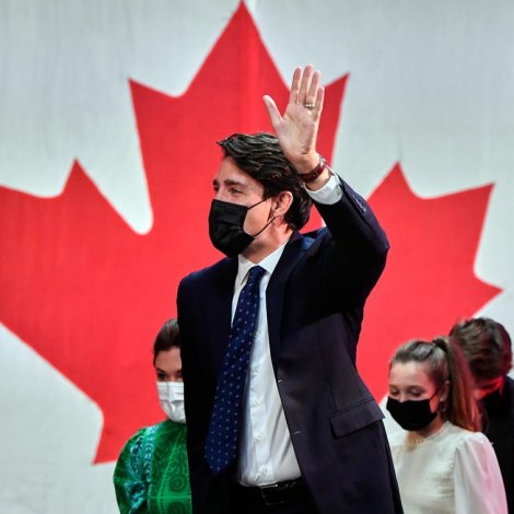 Trudeau vann valið, men ikki meirilutan