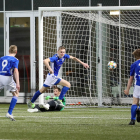 KÍ var eisini í finaluni um Cadburysteypið í fjør, men eftir longda leiktíð og brotssparkskapping, var tað B36, ið fór avstað við steypinum (Mynd: FSF)