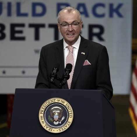 Demokratur endurvann guvernørvalið í New Jersey