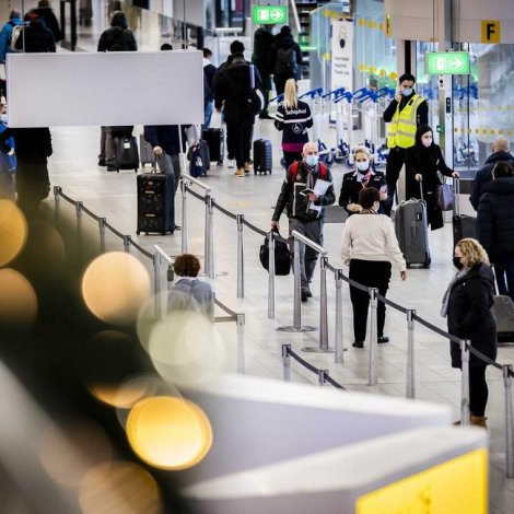 Omikron kom til Evropa fyrr enn áður hildið