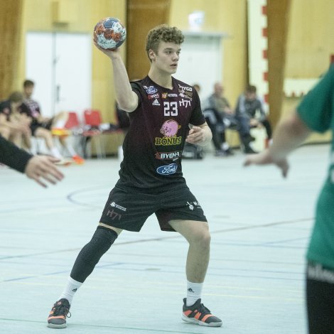 Óli Mittún í H71-tíðini. Nú ger hann vart við seg í Champions League (Mynd: Sverri Egholm)