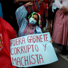 Peru: Leggur frá sær aftaná fýra dagar sum forsætisráðharri
