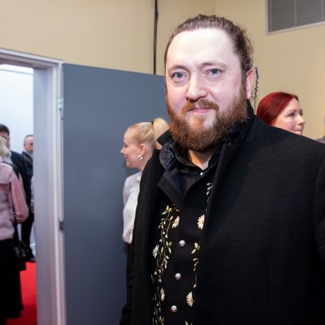 Føroyskt sjónvarpsdrama í altjóða fokus:  Úr Føroyum umvegis Róm til Hollywood