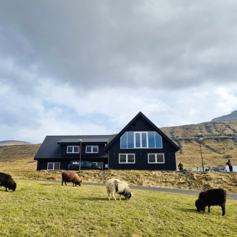 Kommunuskrivstovan flytur norður aftur á Oyrarbakka