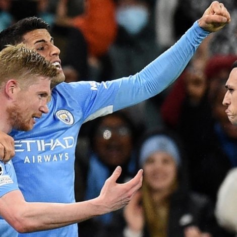 De Bruyne skoraði einasta málið, ið kom á Etihad leikvøllinum, har útiliðið einki skot hevði.