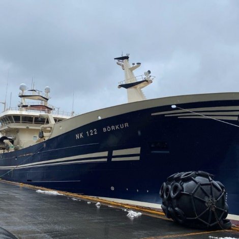 Íslendskt uppsjóvarskip landað til Pelagos