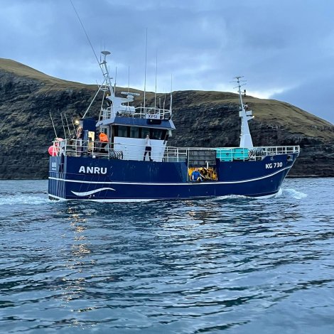 Myndir: Anru landar í Miðvági