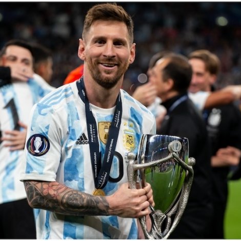 Lionel Messi varð kosin dagsins leikari - hann legði upp til tvey av málunum