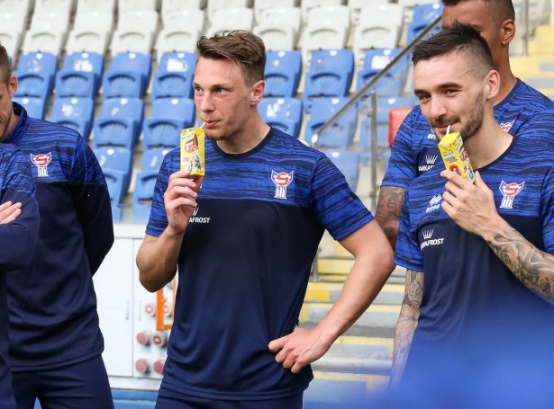 Ístaðin fyri at spæla ímóti Kroatia og Gibraltar skulu Patrik Johannesen og René Shaki Joensen, umframt Hallur Hansson, nýta tíðina til at koma fyri seg (Mynd: Hans Erik Danielsen /FSF)