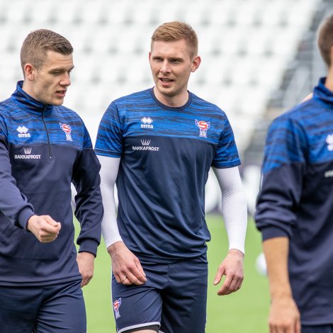 Breiðablik vann 1-0 í fyrra dystinum, sum var á útivølli. Tað er útselt til seinna dystin í Kópavági í morgin, har Klæmint Andrasson Olsen allarhelst verður á vøllinum (Mynd: Sverri Egholm)