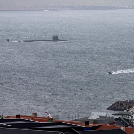 Økt kavbátavirksemi men lítið eftirlit