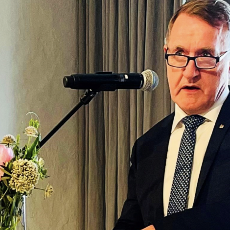 Fleiri enn hundrað fólk til summarmóttøku á sendistovuni í Keypmannahavn