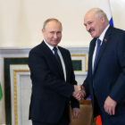 Lukasjenko: Vit standa saman við Russlandi