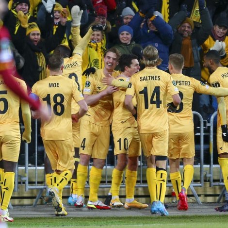 Bodø/Glimt kláraði tað gott í Conference League í fjør, tá teir millum annað vunnu á AS Roma. Í ár er vónin at sleppa langt í Champions League (Savnsmynd: EPA)