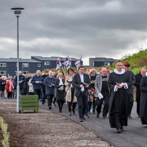 Hátíðarhald við Hoyvíkar kirkju