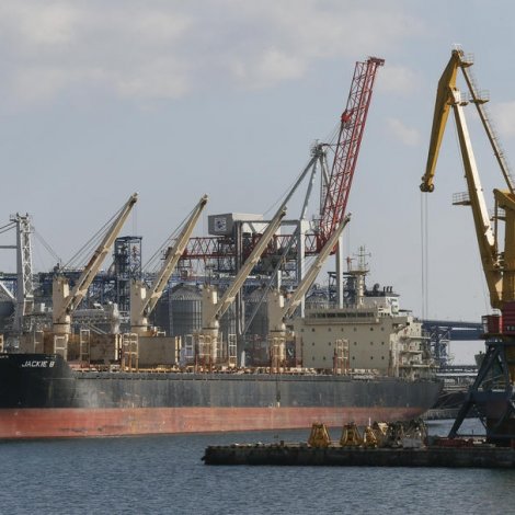 Russland: Málið var eitt krígsskip og ein vápnagoymsla