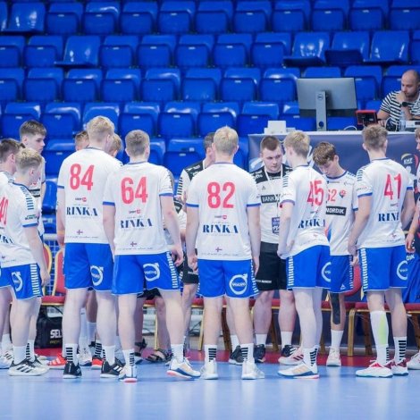 U18-mennirnir taðtu taptu ímóti spaniólum