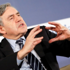 Gordon Brown: Fleiri milliónir verða trýst út í fátækradømi