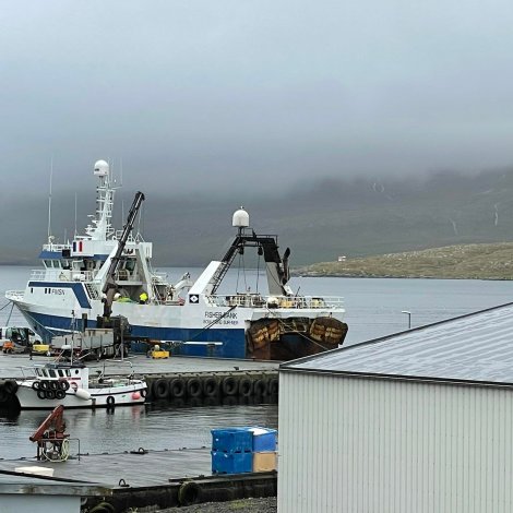 Otter Bank landaði á Kósini í gjár