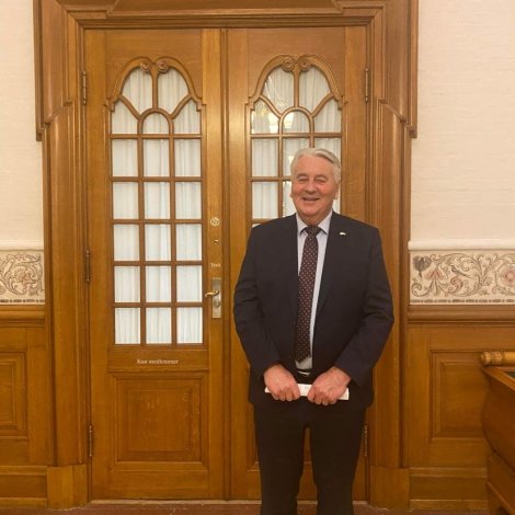 Røða, sum Edmund Joensen helt, til setanarorðaskiftið á Fólkatingi