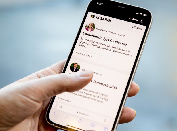 Lesarin.fo er klárur at taka ímóti lesarabrøvum frá øllum valevnum. Tað er ókeypis at leggja út á Lesaran, men tað ber til at seta sítt lesarabræv í fokus á Portalinum fyri eitt gjald