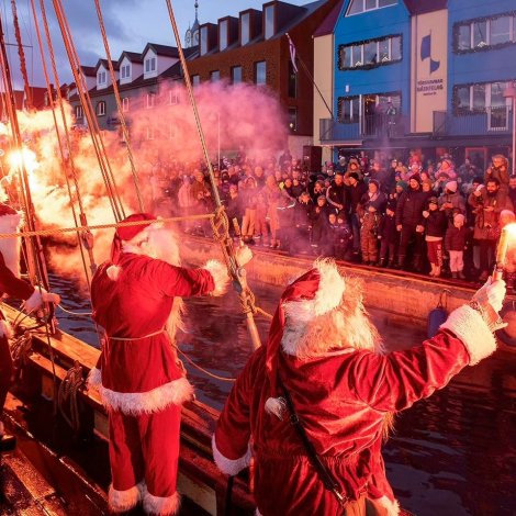 Jólaskipið á Havnina leygardagin