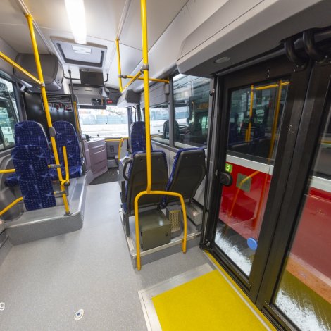 Verkfallið rakar ruskinnsavninging og busskoyringina