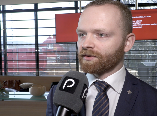 Bjarni Kárason Petersen, landsstýrismaður í lógarmálum (Savnsmynd: Sverri Egholm)