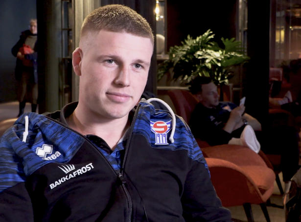 Video: - Elski at spæla hesar dystirnar á hægri stigi