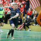 Vestmenningurin Jóhan í Garðastovu spælir í ár við Team Klaksvík - í kvøld skal hann royna at vera við at syrgja fyri, at barndómsfelagið fer heim við ongum (Mynd: Sverri Egholm)