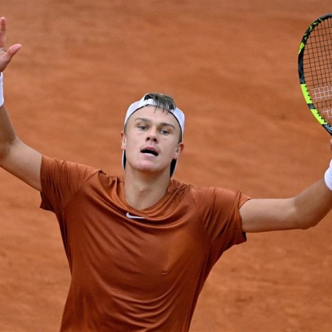 Holger Rune (Mynd: EPA)