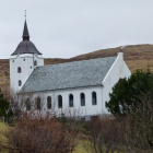 Barna- og familjuguðstænasta við máltíð í Viðarlundini í Miðvági