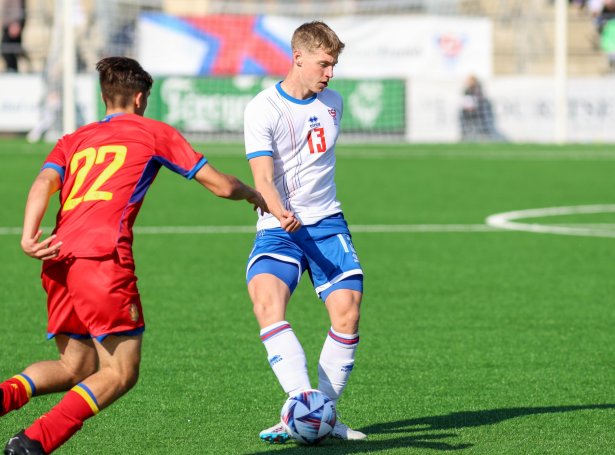 Signar á Brúnni hevur roynt at byrja inni á U21-landsliðnum seinastu árini (Mynd: Sverri Egholm)